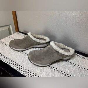 Born Women's Leather Fur-Lined Mules - Tan